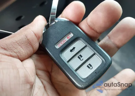 2013 Honda Accord Ex-L from USA, damaged, VIN 1HGCR2F85DA275618